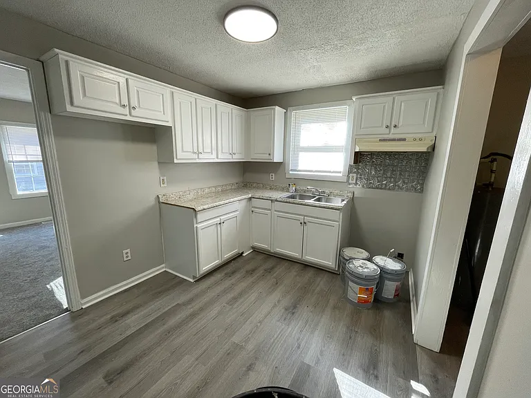 1235 Boone St — Photo 12