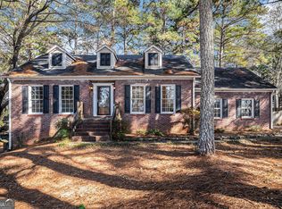4521 S Roberts Dr, Buford, GA