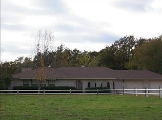 400 S Howard St, Alvord, TX 76225