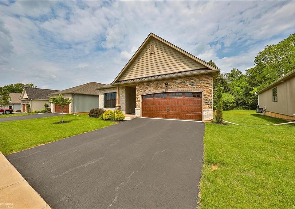 4084 Clearbrook Rd, Emmaus, PA 18049 Zillow