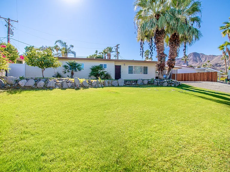 68177 Mountain View Rd — Photo 3