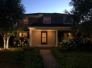 3027 12th Ave W, Seattle, WA 98119