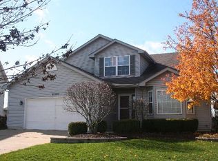 25922 S Cobblestone Ln, Channahon, IL 60410