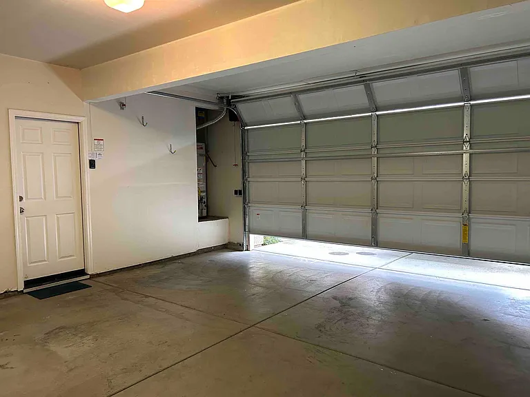8252 Crystal Walk Cir — Photo 2