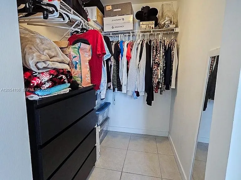 1627 SW 37th Ave #802 — Photo 25