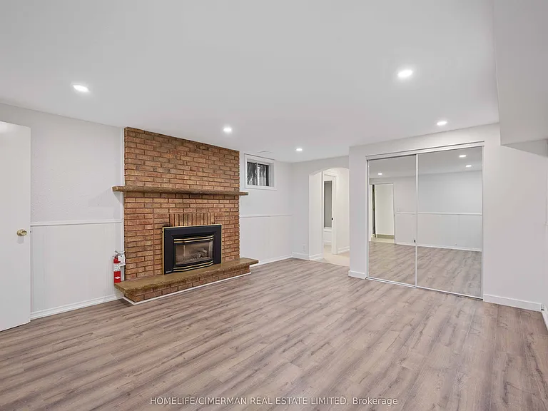 861 Ossington Ave #LOWER — Photo 6