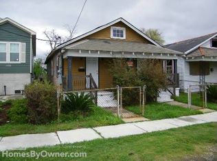 3735 Lake Aspen Dr W, Gretna, LA 70056