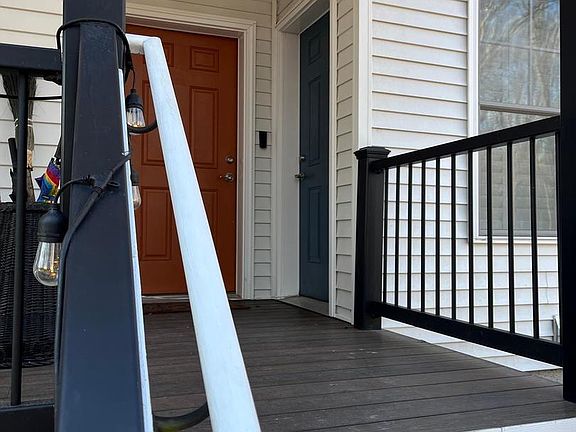 5th image of 1919 Montevideo Rd