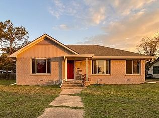 602 Park St, Gatesville, TX 76528