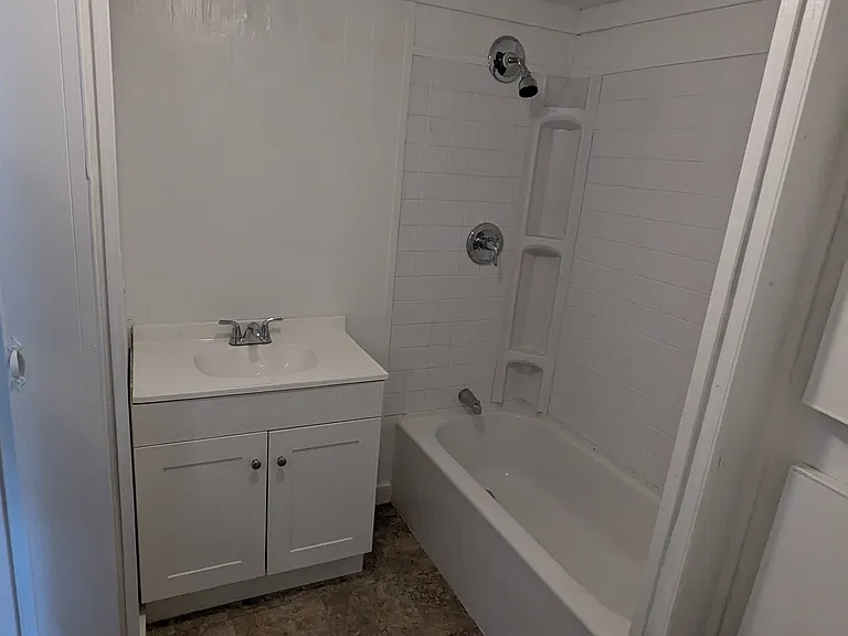 187 Thunderbird Dr — Photo 8
