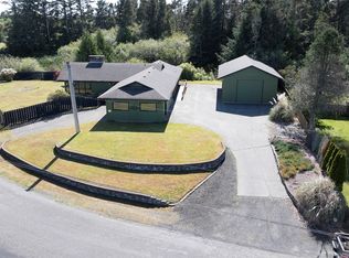 2177 S View Ridge Dr, Westport, WA 98595