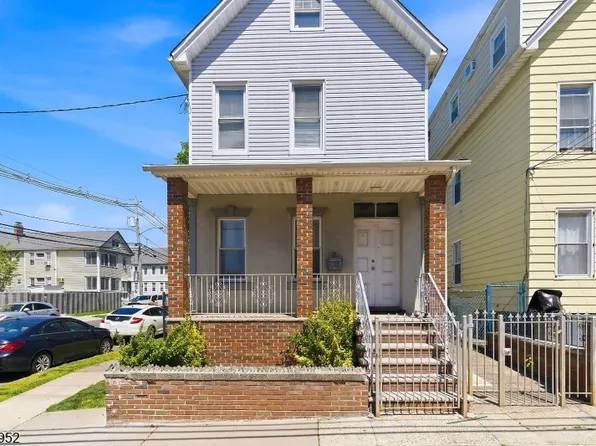 47 Rankin St, Elizabeth City, NJ 07206