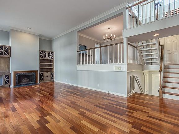 4th image of 401 Bowling Ave Unit 71