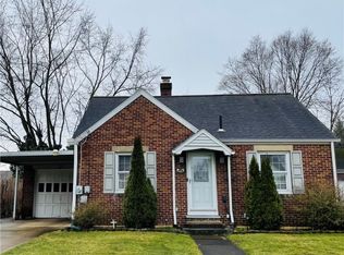 2906 14th St NW, Canton, OH 44708