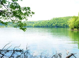 Norris Point Rd E, La follette, TN 37766