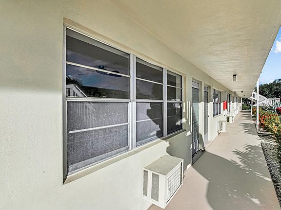 5th image of 103 Sussex F