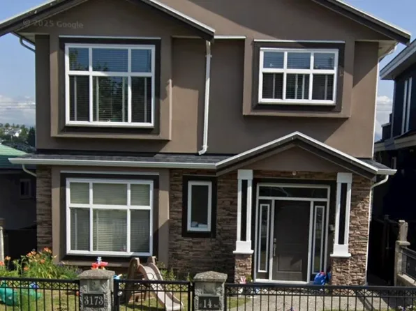 3173 E 14th Ave, Vancouver, BC V5M 2J3