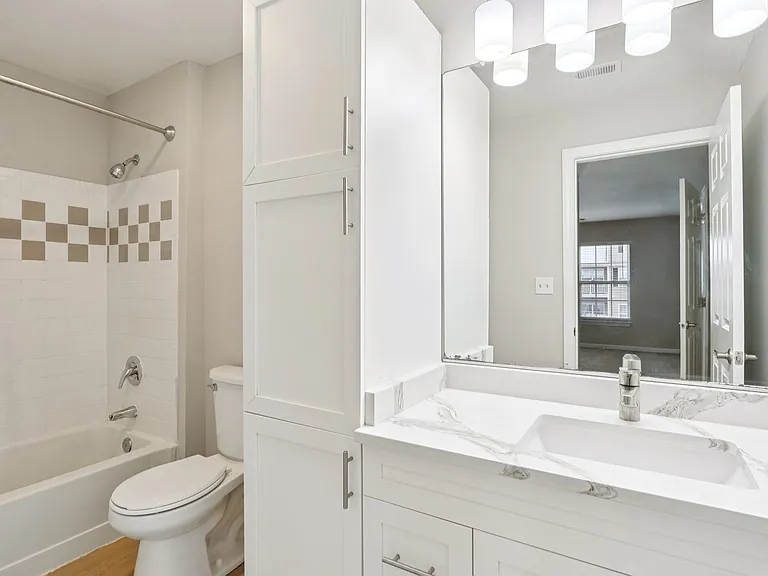 Orchards Apartments — Photo 22