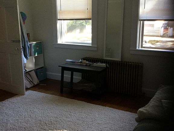 1st bedroom