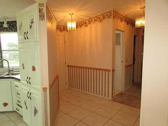 5th image of 3729 Sleepy Hollow Ln