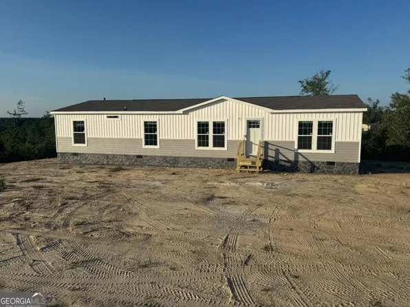 70 Longleaf Rd, Hazlehurst, GA 31539