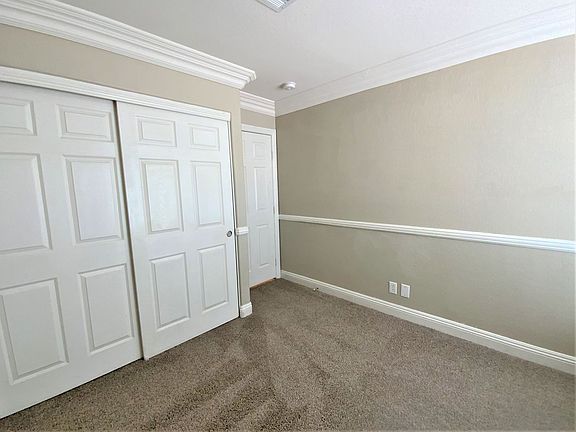 5th image of 5120 Blue Onion Cir