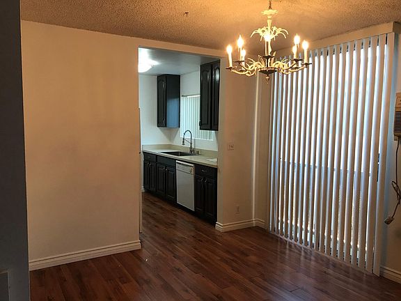 5th image of 1730 Barry Ave APT 3