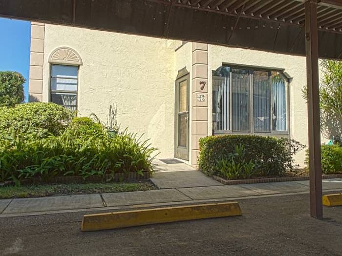 1st image of 10170 Seminole Island Dr