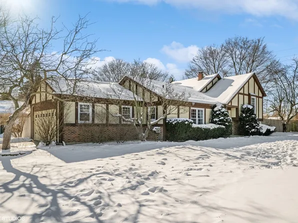 714 Juneway Ave, Deerfield, IL 60015