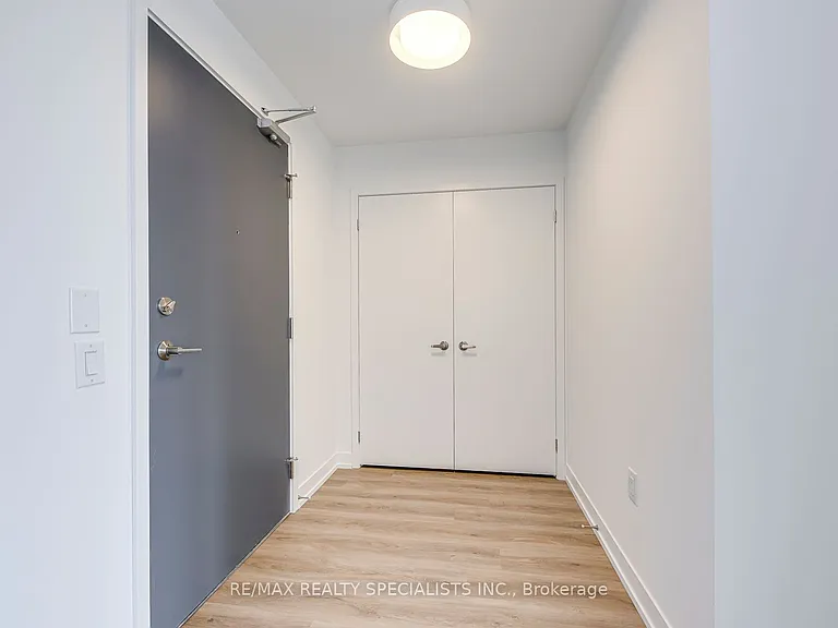 2485 Eglinton Ave W #1018 — Photo 10