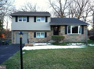 206 Alders Dr, Wilmington, DE 19803