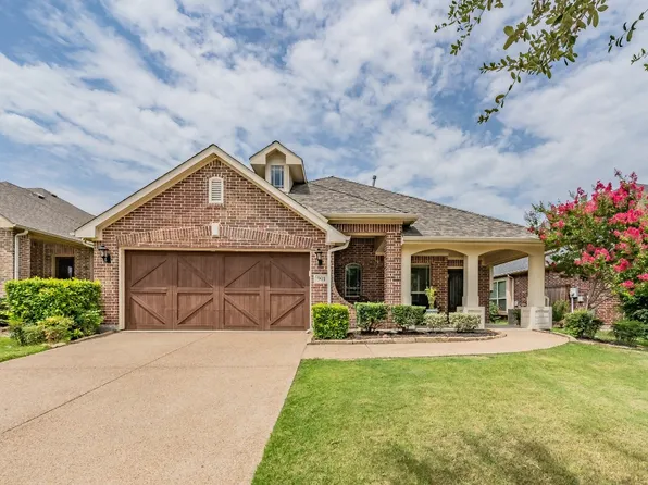 901 Lighthouse Ln, Aubrey, TX 76227