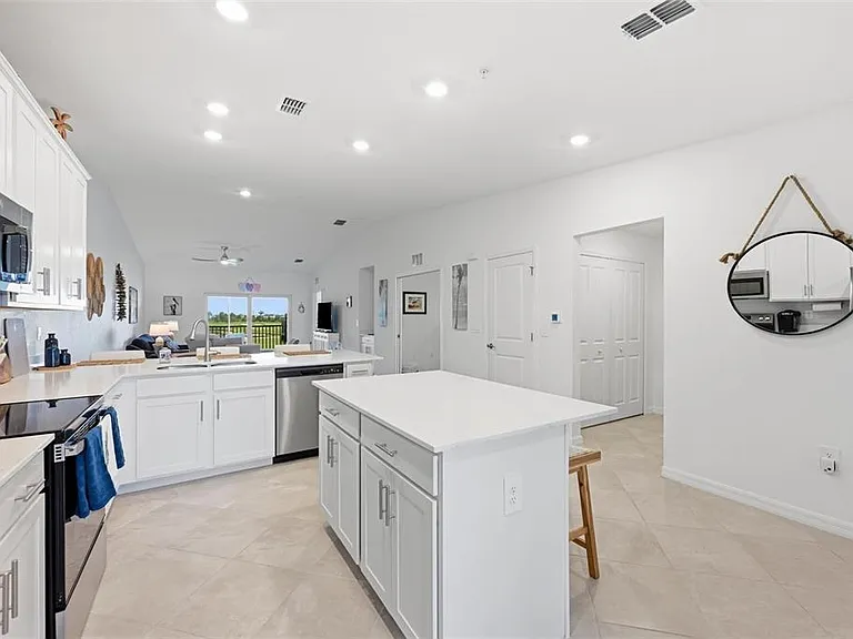 17505 Opal Sand Dr #207 — Photo 13