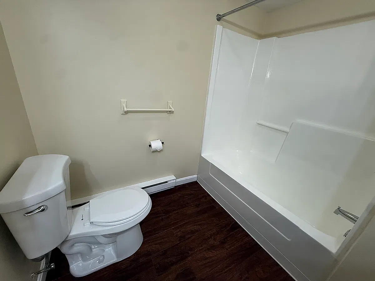 2 bed, 832 sqft, $1,750 — Photo 4