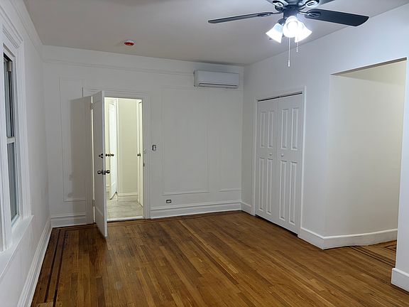 4th image of 26 Meadowbrook Pl Floor 2
