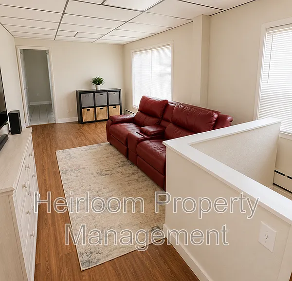 902 N 11th Ave E #1 — Photo 16