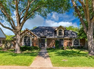 112 Wildwood Dr, Desoto, TX 75115