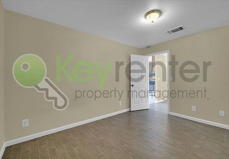 3220 2nd Ave — Photo 12
