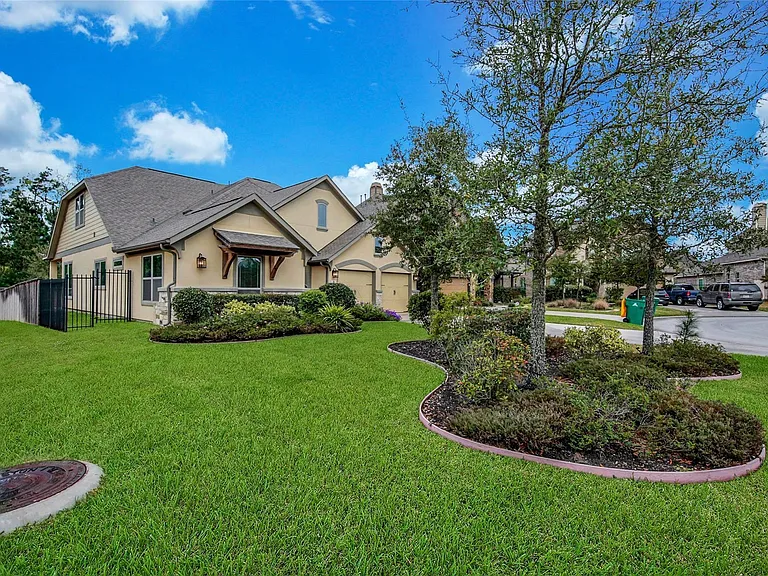 78 Hearthshire Cir — Photo 5
