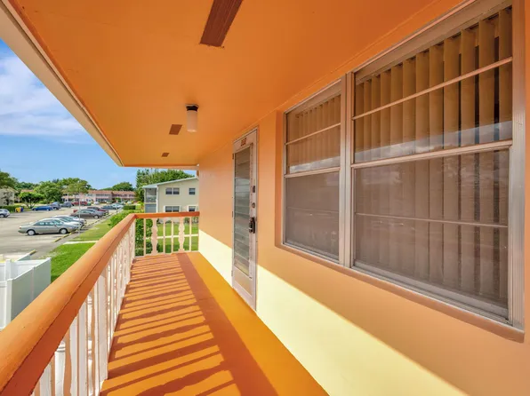 332 N Sheffield N, West Palm Beach, FL 33417