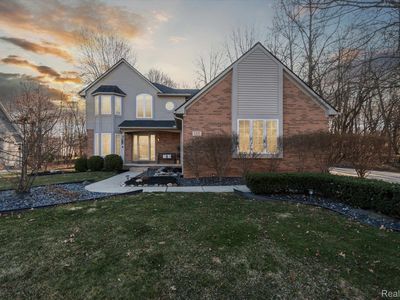 177 Summer Shade Dr, Howell, MI, 48843