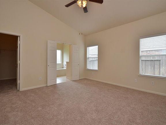 4th image of 16122 Stone Stable Ln