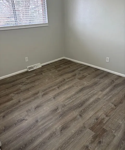 Upstairs Bedroom 2