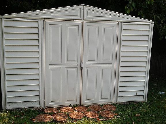 5th image of 609 Rich Ln