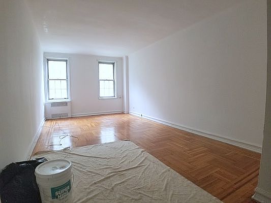 3rd image of 360 Clinton Ave APT 1H