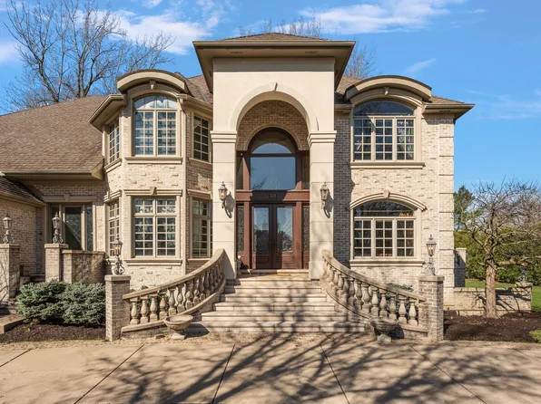 1129 Killarney Dr, Dyer, IN 46311