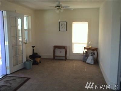 2nd image of 106 Ferry St