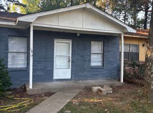 1813 Craft St, Jacksonville, AR 72076