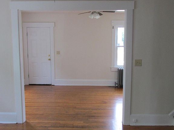 3rd image of 89 E Cleveland Ave