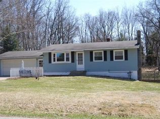 6670 Kies St NE, Rockford, MI 49341